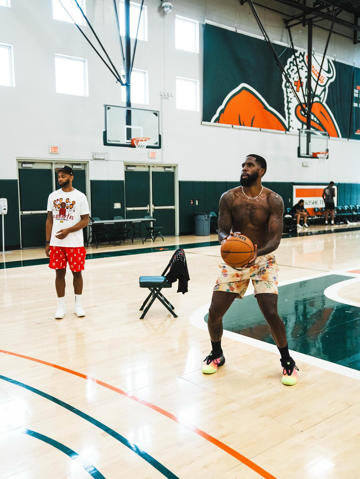 奥尼尔In, src, yid