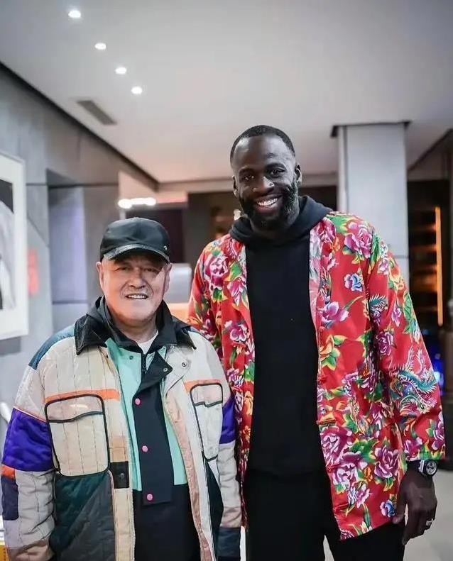 的舞台, 不光好看, alt 的舞台, 不光好看, alt