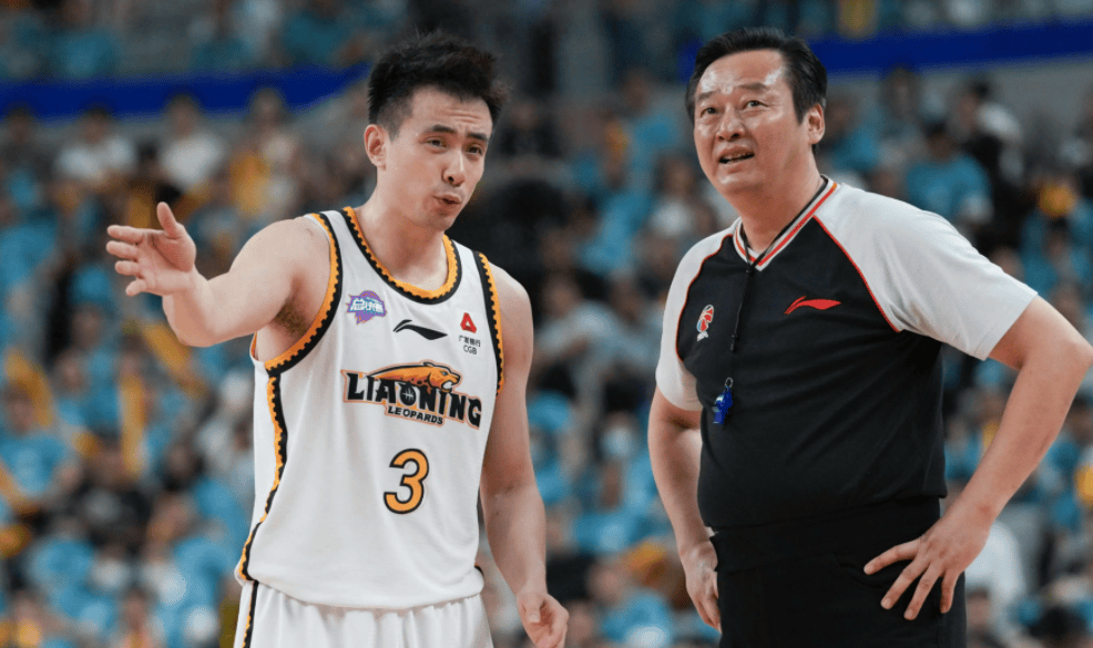 易边再战, 两队在第三